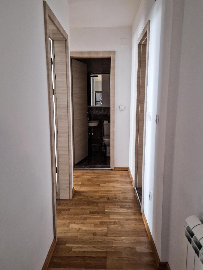Tushe Apartments Skopje Bagian luar foto