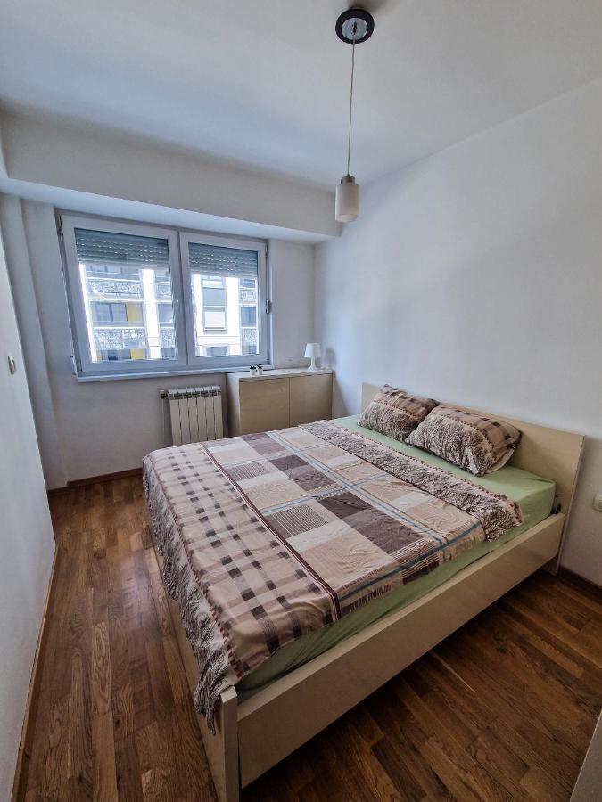 Tushe Apartments Skopje Bagian luar foto