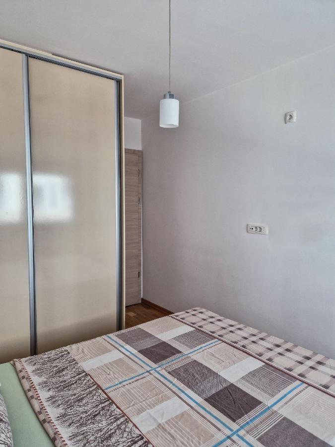 Tushe Apartments Skopje Bagian luar foto