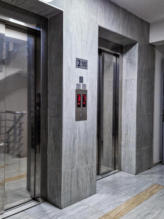 Tushe Apartments Skopje Bagian luar foto