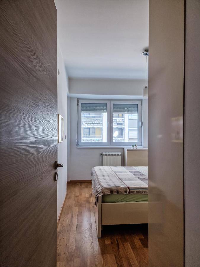 Tushe Apartments Skopje Bagian luar foto
